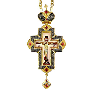 Крест наперсный из ювелирного сплава в позолоте с цепью, деколь, фианиты, 7,4х15,8 см (красные фианиты)