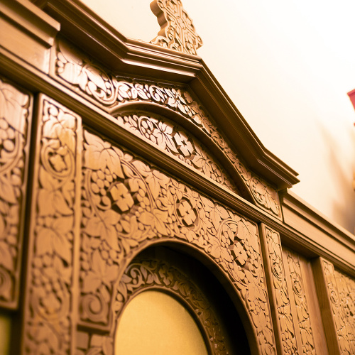 Иконостас деревянный "Суздальский" одноярусный, цвет "натуральное дерево", 608х378х25,4 см фото 9 Иконостас деревянный "Суздальский" одноярусный, цвет "натуральное дерево", 608х378х25,4 см фото 9