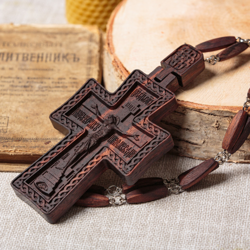 Крест наперсный "Наградной" деревянный резной, с цепью, 7х13,5 см фото 5