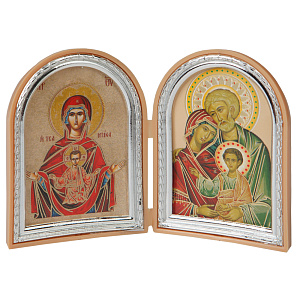 Складень с ликами Божией Матери "Знамение" и "Святое Семейство", арочной формы, 6,4х8,4 см (пластик)