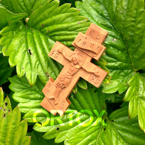 Деревянный нательный крестик с распятием восьмиконечный, цвет светлый, высота 6 см фото 4