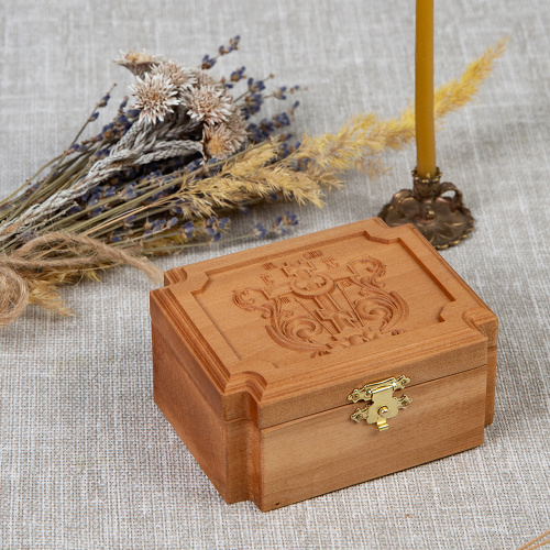 Крестильный ящик деревянный с наполнением, резной, 9х7,5 см фото 2