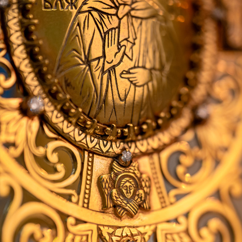 Икона настольная блаженной Матроны Московской, из латуни с позолотой и фианитами фото 6
