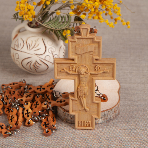 Крест наперсный деревянный светлый, резной, с цепью, 6,5х12 см фото 3