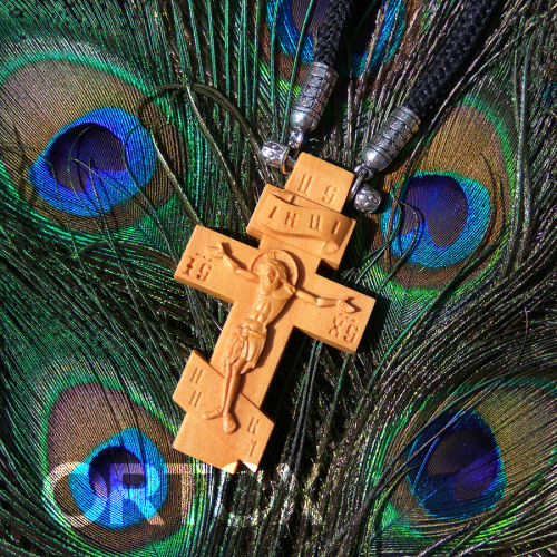 Деревянный нательный крестик с распятием восьмиконечный, цвет светлый, высота 6 см фото 2