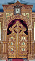 Царские врата храма Новомучеников и Исповедников Российских, г. Москва