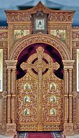 Царские врата храма Новомучеников и Исповедников Российских, г. Москва.