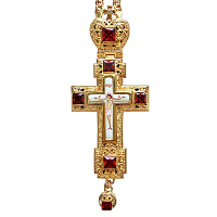 Крест наперсный из ювелирного сплава в позолоте с цепью, фианиты, 6х15 см