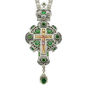 Крест наперсный серебряный, зеленые фианиты, с цепью, высота 15 см (вес 203,09 гр)