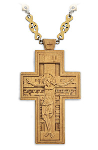 Крест наперсный деревянный резной, с цепью, 7х12 см (светлый)