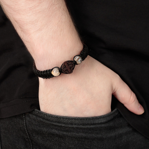 Браслет плетеный с крестиком из самшита №1 фото 2