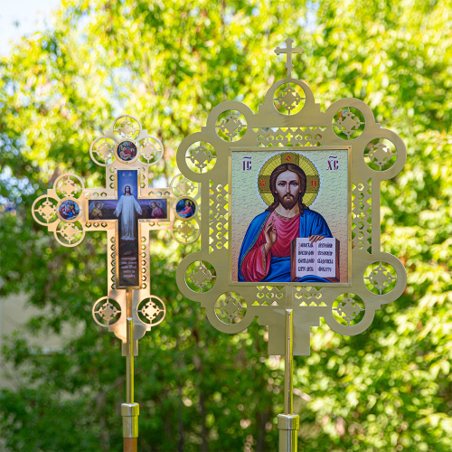 Запрестольные крест и икона с ликами Спасителя и Божией Матери "Феодоровская", комплект, латунь фото 7