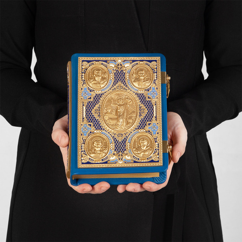 Евангелие требное среднее синее, оклад "под золото", кожа, эмаль, 17х22 см фото 5 Евангелие требное среднее синее, оклад "под золото", кожа, эмаль, 17х22 см фото 5