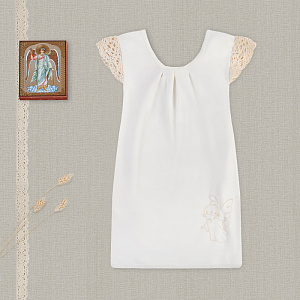 Рубашка для крещения "Ангелочек" молочного цвета из хлопка, с кружевными плечиками (размер 62)