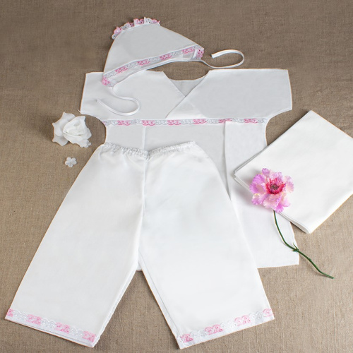 Крестильный набор из четырех предметов: пеленка, рубашка, чепчик, штанишки фото 7