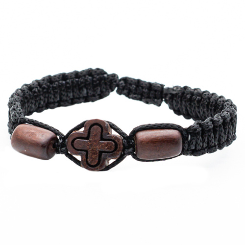 Браслет плетеный с крестиком из самшита №1