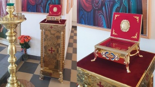 Фотоотзыв: Подставки и ковчеги для святых мощей в Рождественском храме в Московской обл.