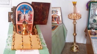 Фотоотзыв: Крышка панихидного стола и напольный подсвечник в Молитвенном доме п. Фурманов.