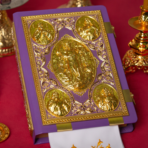 Евангелие напрестольное фиолетовое, оклад "под золото", кожа, эмаль, 24х31 см фото 3
