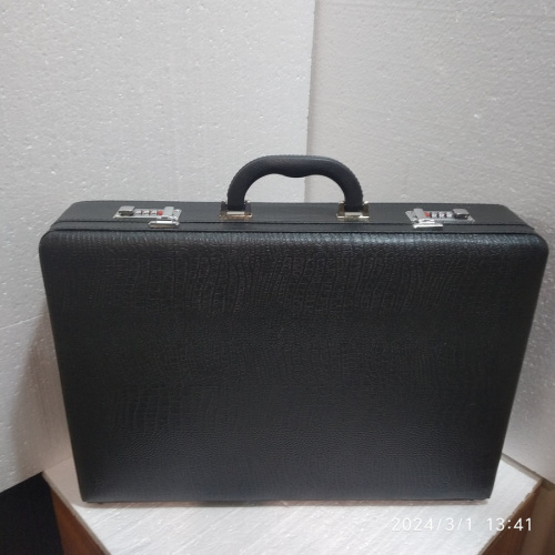 Требный чемодан без наполнения, 49,5х34,5х11 см, экокожа, У-1098 фото 2