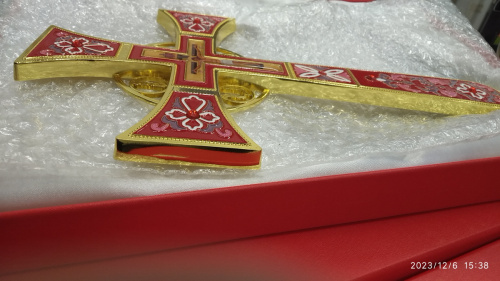 Крест требный четырехконечный, цинковый сплав, красная эмаль, камни, 17х29 см, У-0970 фото 9